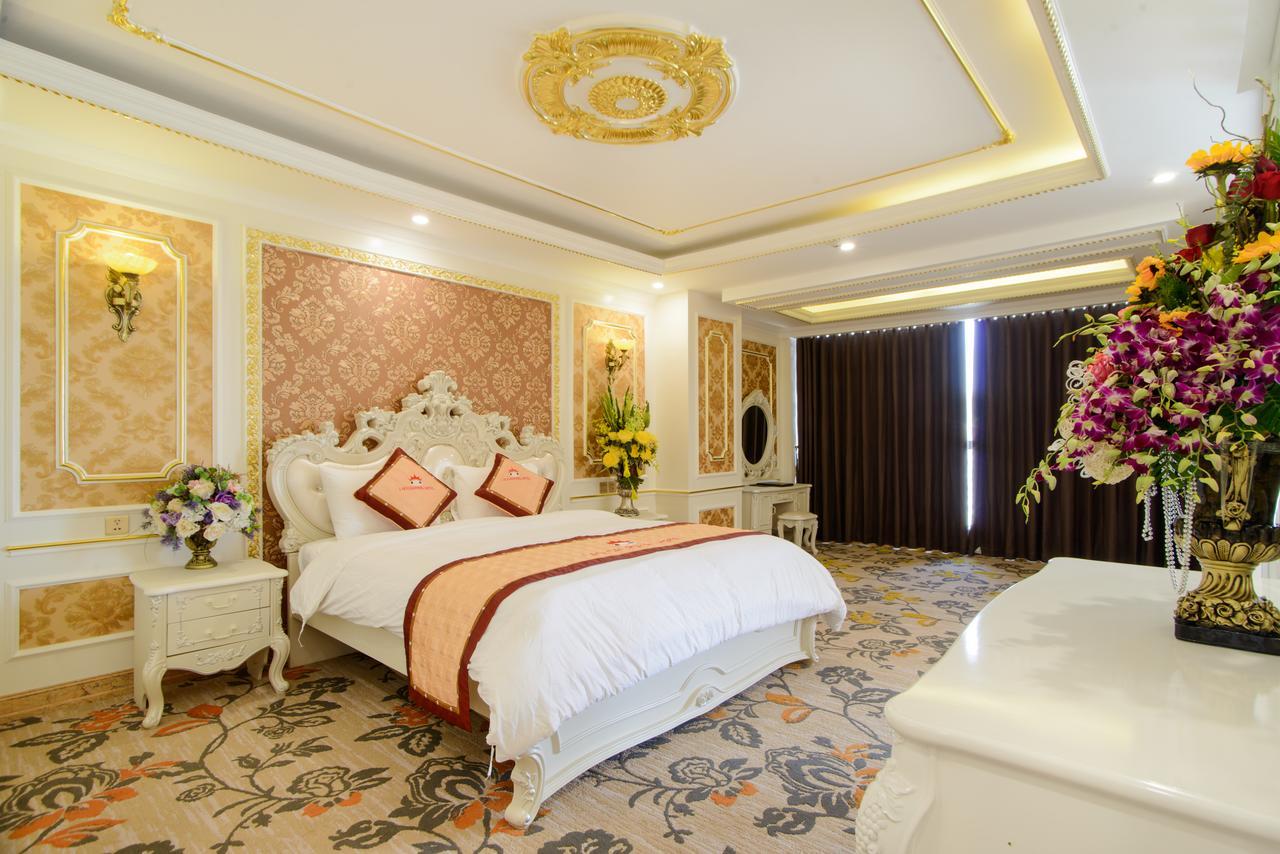 Lao Cai Royal Hotel Exterior foto