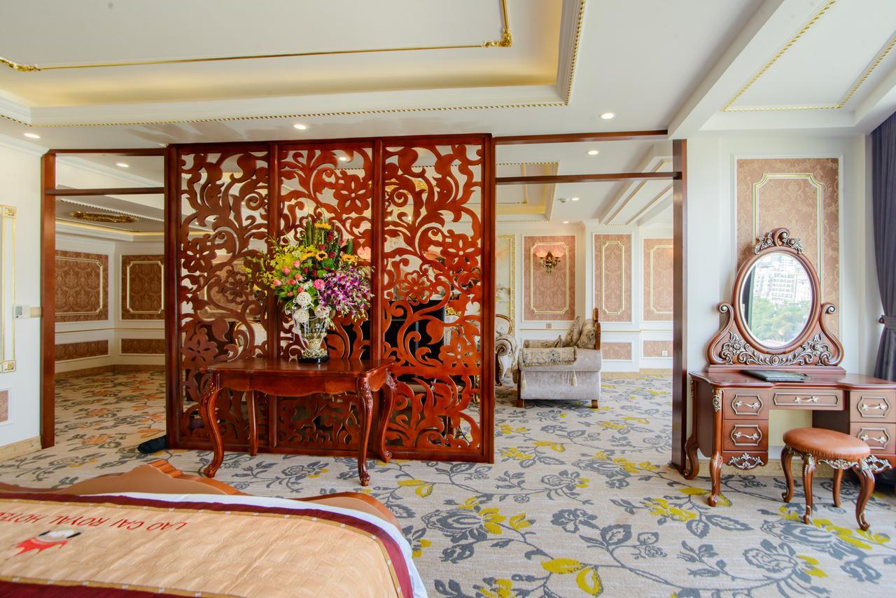 Lao Cai Royal Hotel Exterior foto