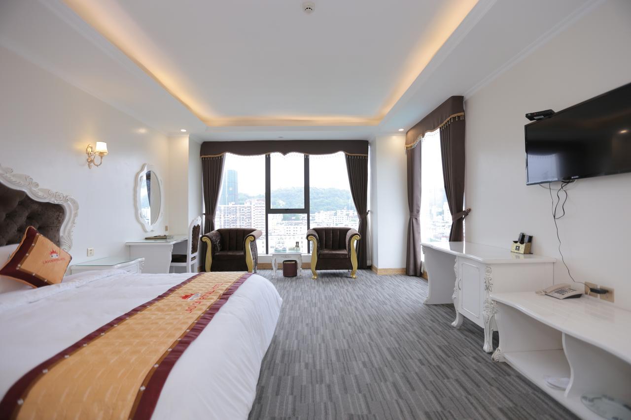 Lao Cai Royal Hotel Exterior foto
