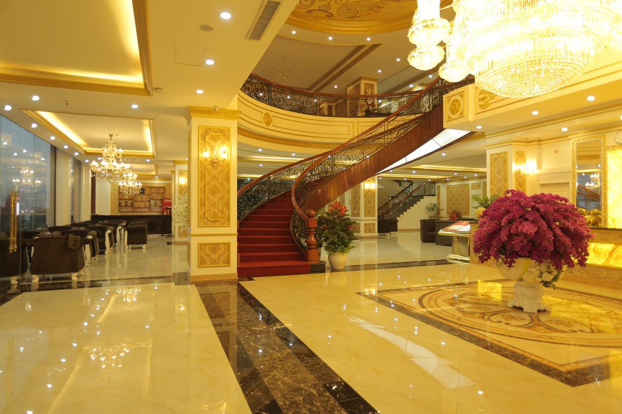 Lao Cai Royal Hotel Exterior foto